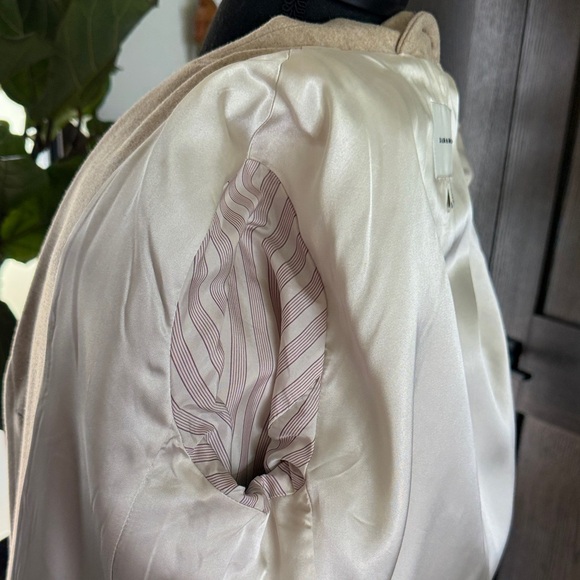 Banana Republic Beige Women's Long Coat - Picture 15 of 16